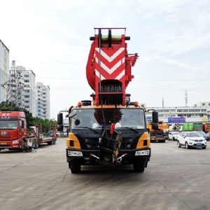 吊車(chē)
